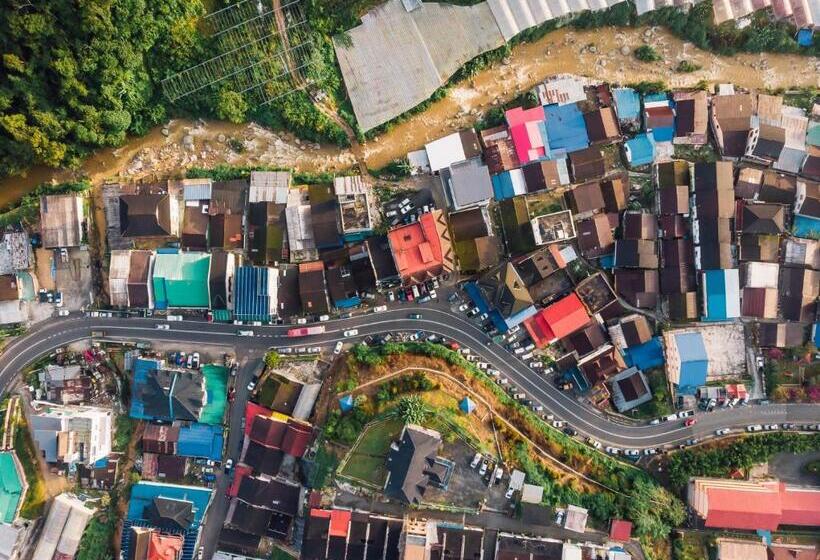 بنسيون Wogoxette Upstairs, A Private Kampung Stay In Cameron Highlands