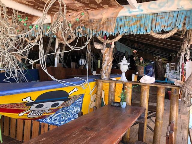 אתר נופש Beach Shack Chalet   Garden View Aframe Big Unit