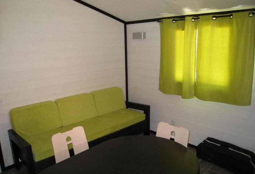 渡假胜地  Les Buissonnets