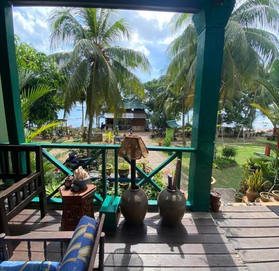 منتجع Nazri S Place 2