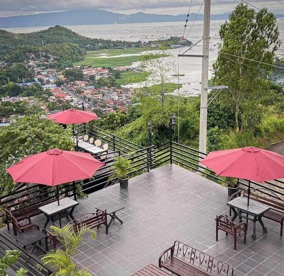 אתר נופש Rocca Del Garda Residences