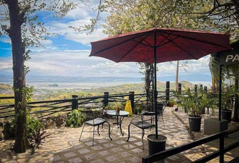 אתר נופש Rocca Del Garda Residences