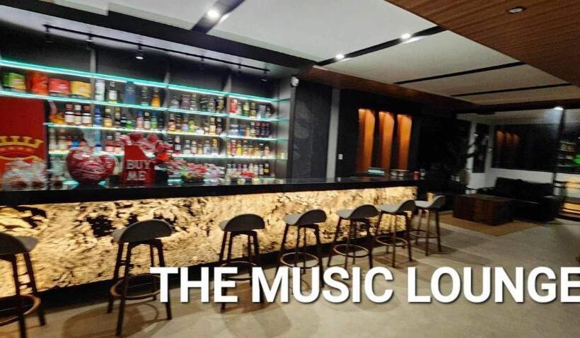 אתר נופש Rocca Del Garda Residences