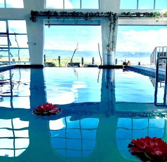 אתר נופש Rocca Del Garda Residences