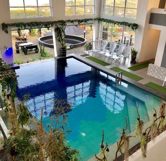 אתר נופש Rocca Del Garda Residences