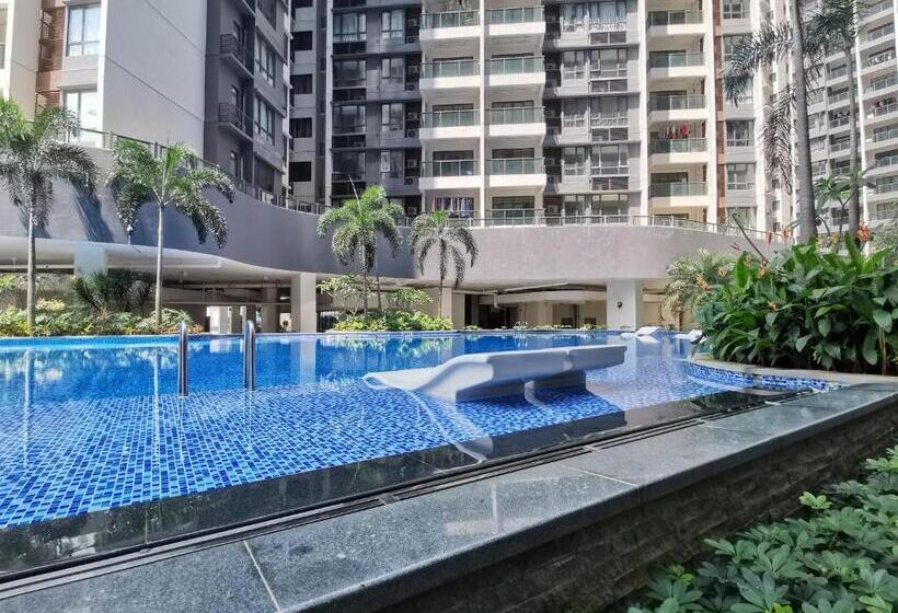 R&f Princess Cove Ciq Premium Sea View Suites By Neo