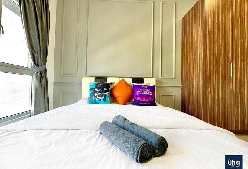 Seasons Luxury Apartment By Jk Home