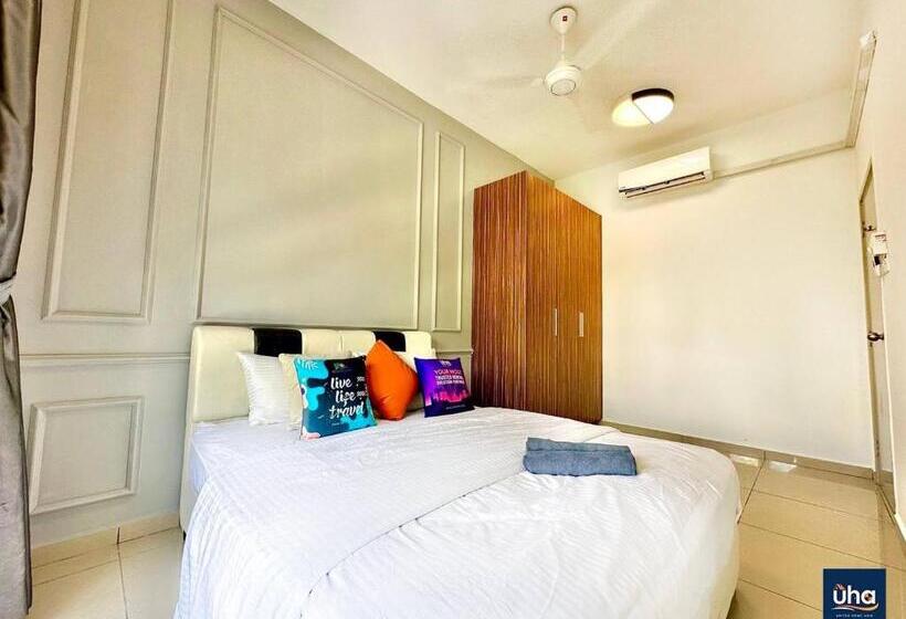 Seasons Luxury Apartment By Jk Home