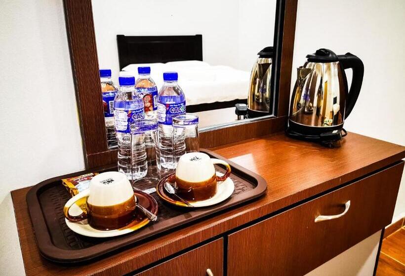 Teluk Penyabung Resort