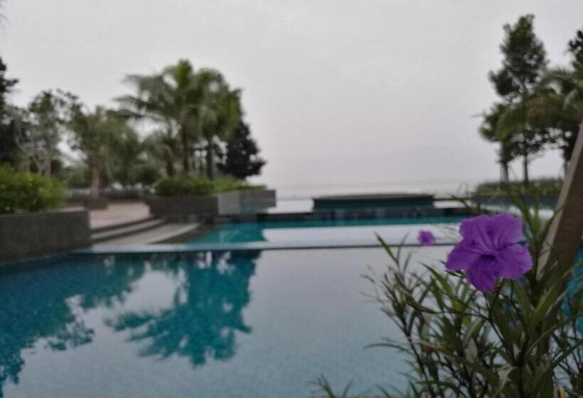 Timur Bay Seafront Residence Kuantan