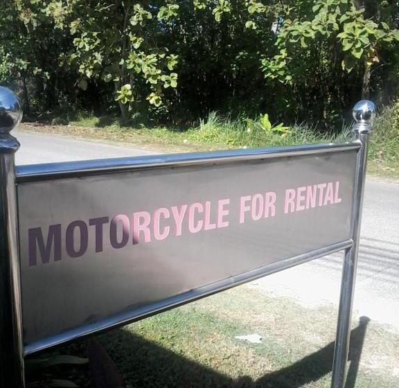 旅馆 Daoh S Rooms & Scooters