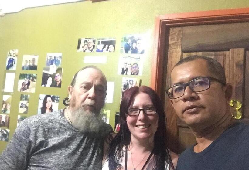 旅馆 Daoh S Rooms & Scooters