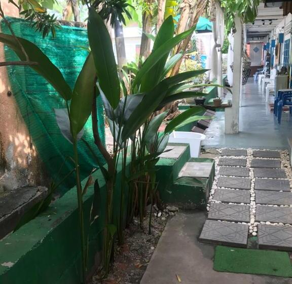 هاستل Dar Yasmine Motel