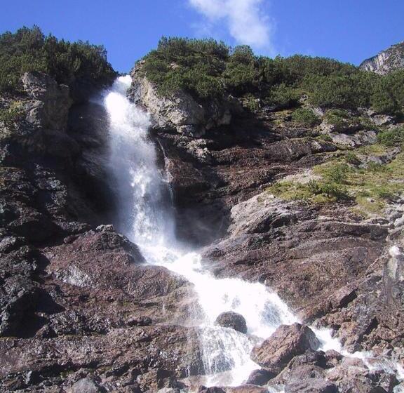 旅馆 Gasthaus Alpenrose