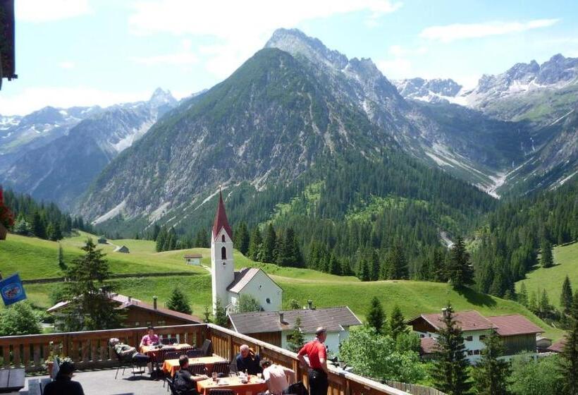 הוסטל Gasthaus Alpenrose