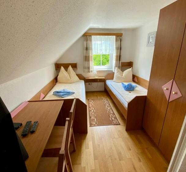 Albergue Gasthof Widenschek