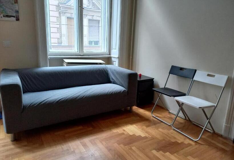 הוסטל Gb Apartments