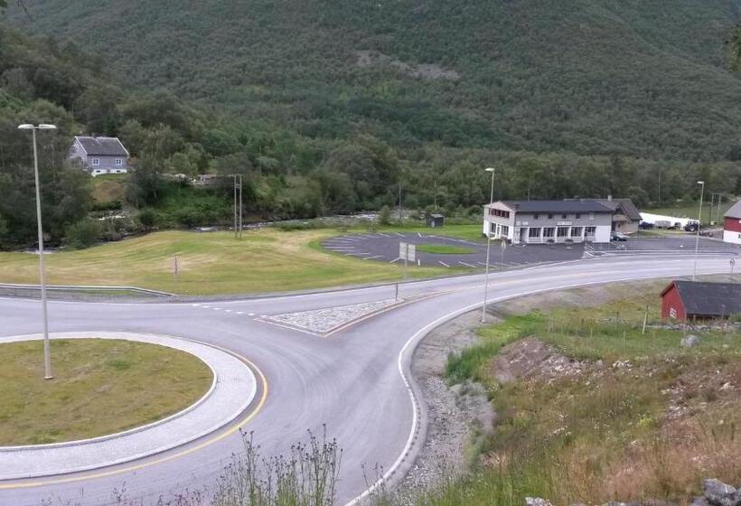 فندق صغير Hi Borlaug Vandrerhjem