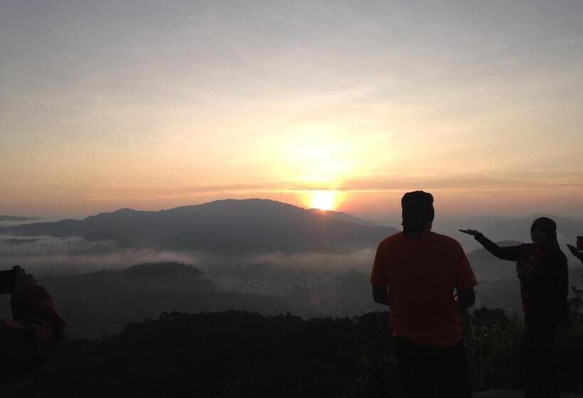 فندق صغير Hikers Sleep Port Guesthouse