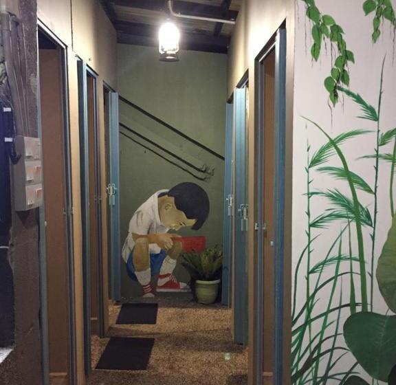 فندق صغير Hikers Sleep Port Guesthouse