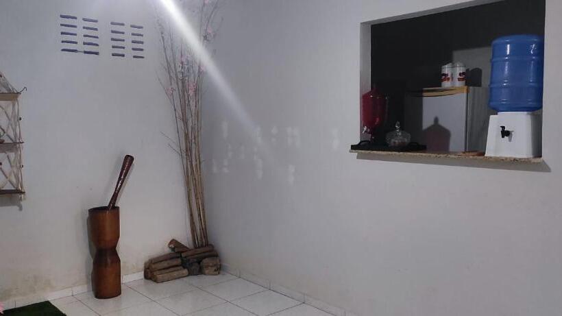 ユースホステル Pousada Paraiso Dos Galos