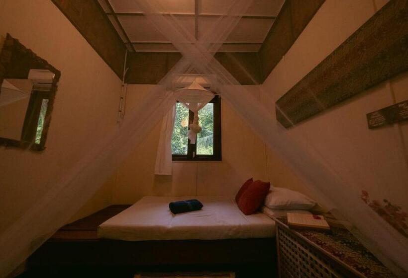 הוסטל Swiss Cottage Tioman