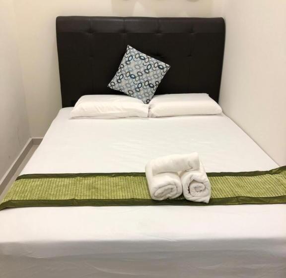 Ats Cameron Hotel & Apartments