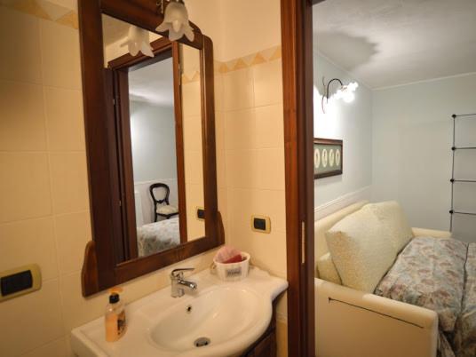 ベッドアンドブレックファースト Alla Corte Di Re Federico