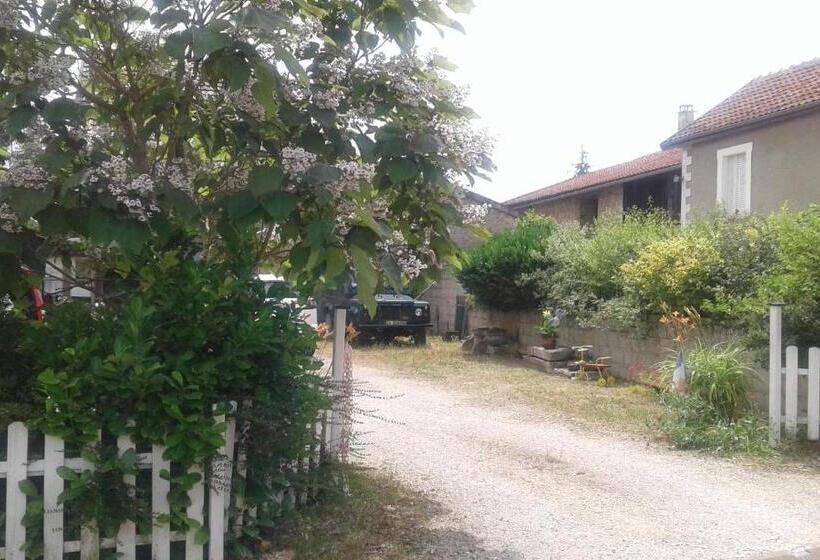 مبيت وإفطار Au Bonheur De Ce Monde