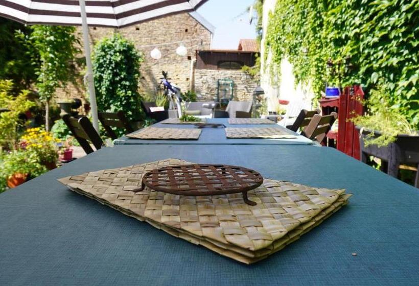 مبيت وإفطار Au Bonheur De Ce Monde