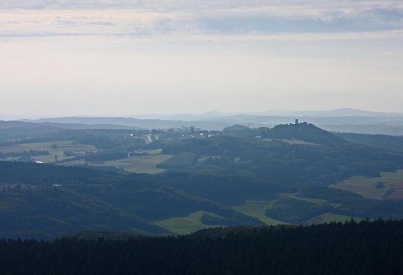 مبيت وإفطار Bistro Im Ring