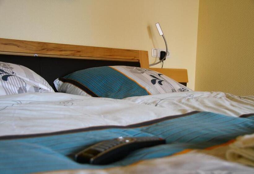 مبيت وإفطار Bistro Im Ring