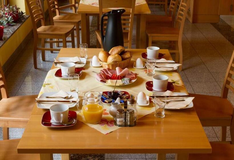 مبيت وإفطار Bistro Im Ring