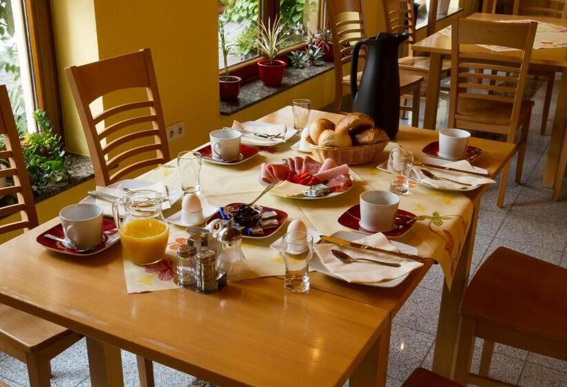 مبيت وإفطار Bistro Im Ring