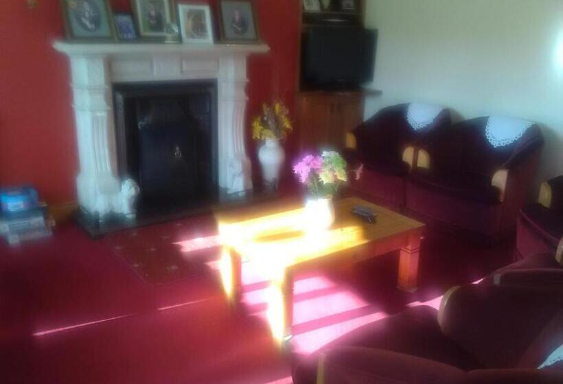 צימר Lisduvogue House