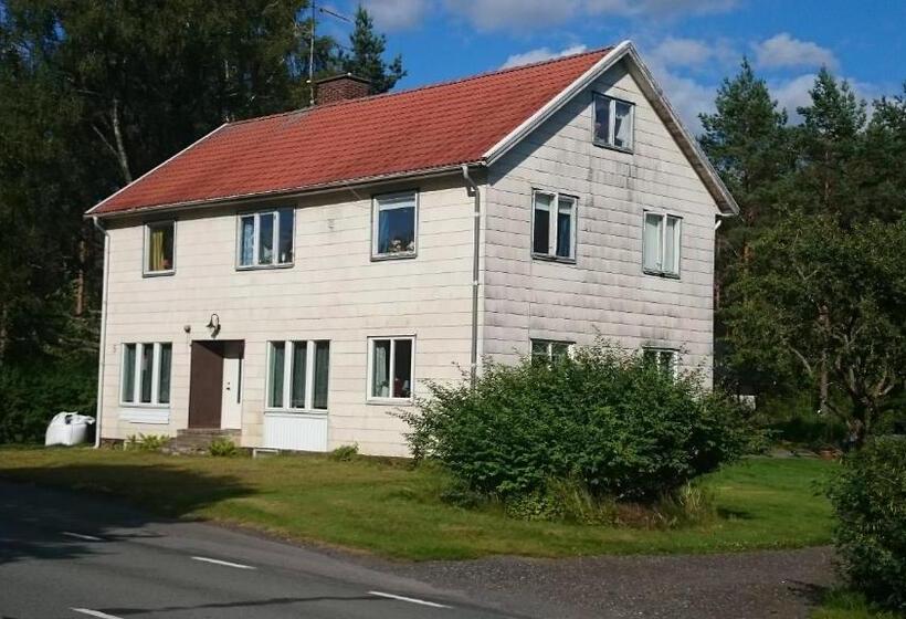 تختخواب و صبحانه Molidens Gästgiveri Jönköping
