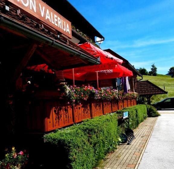 تختخواب و صبحانه Penzion Valerija