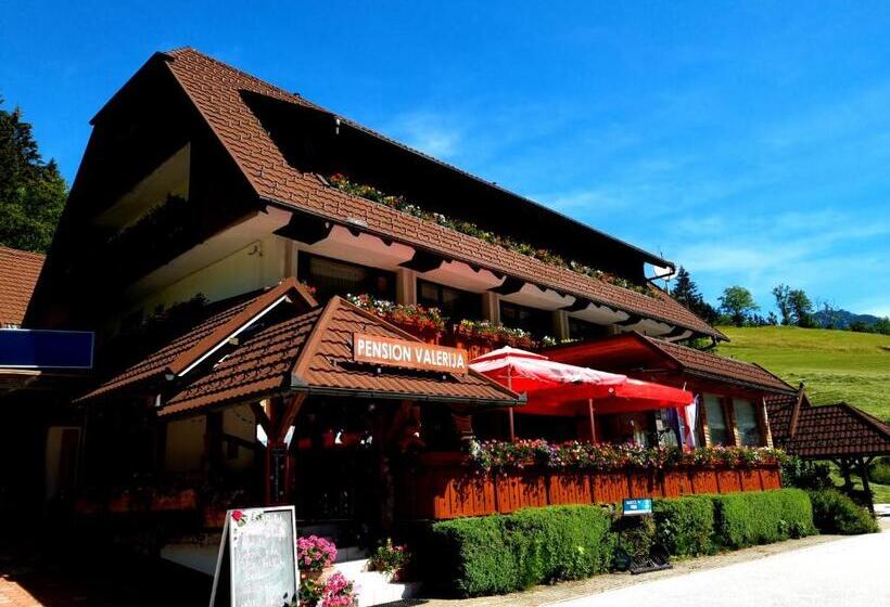 تختخواب و صبحانه Penzion Valerija