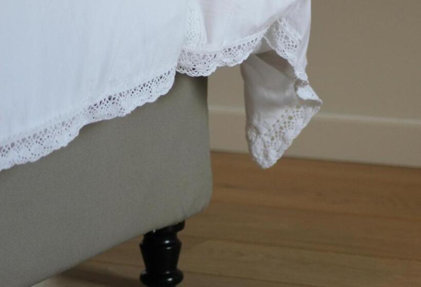 Bed and Breakfast Pitchounette