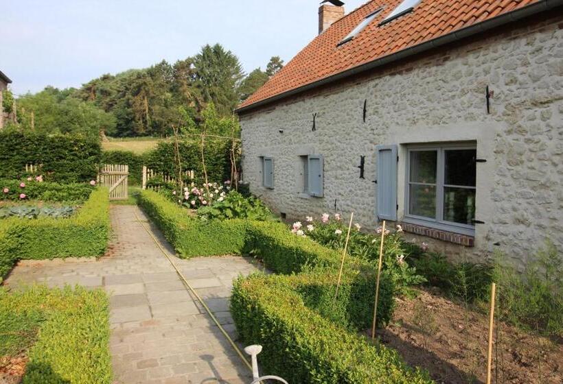 Bed and Breakfast Pitchounette