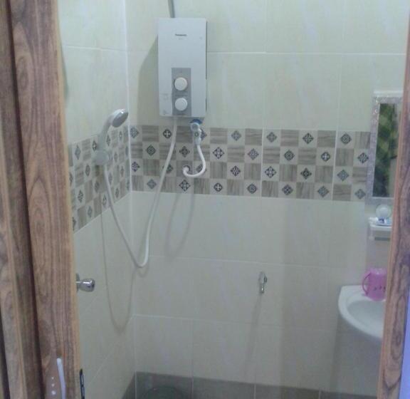 住宿加早餐  Tok Ayah Homestay Transit Room