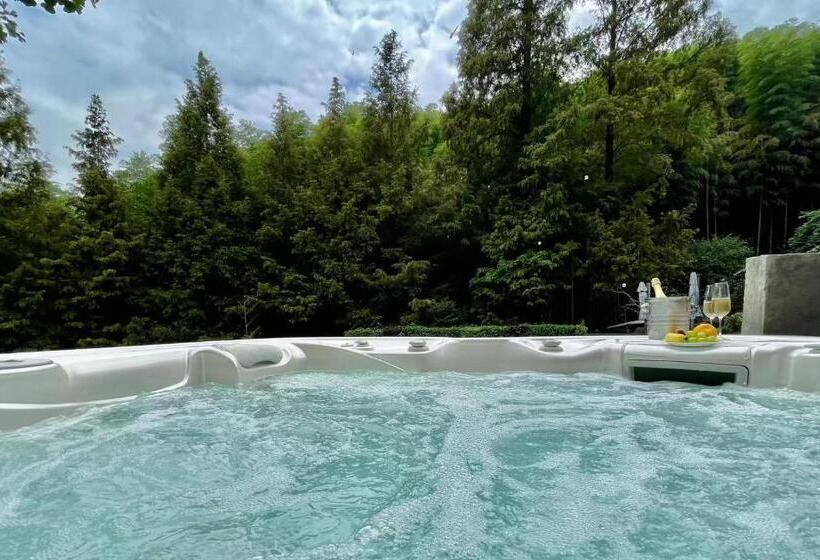 ホテル Arcadia Resorts