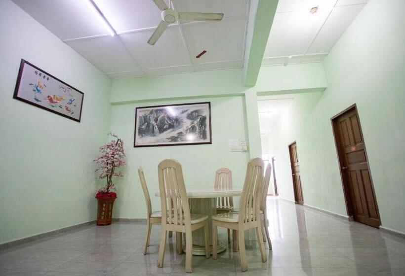 בית מלון כפרי Comfort Inn