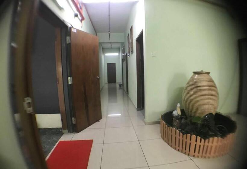 בית מלון כפרי Comfort Inn