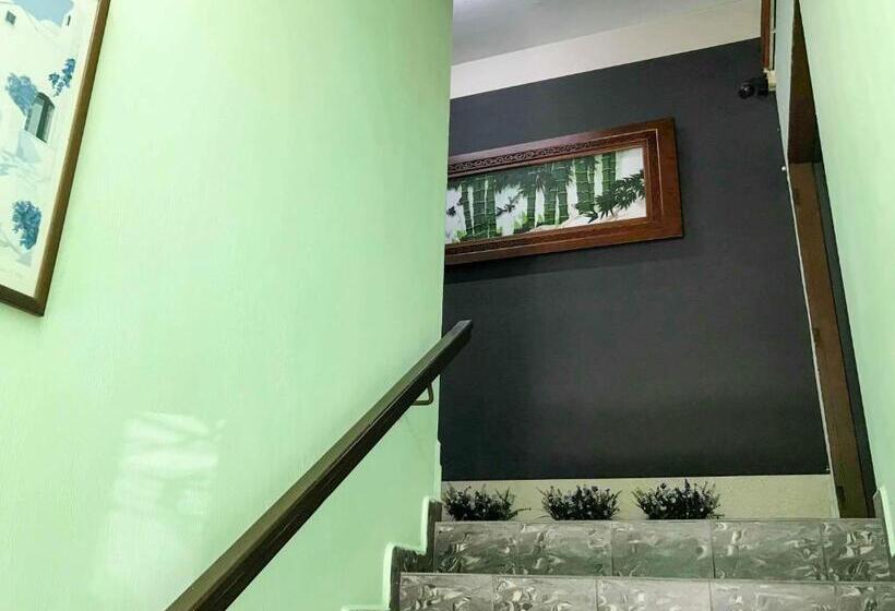 בית מלון כפרי Comfort Inn