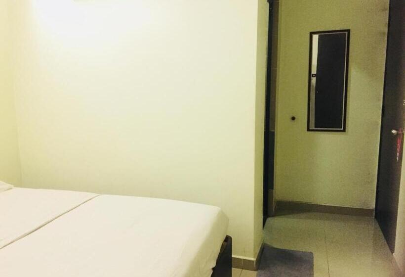 בית מלון כפרי Desa House