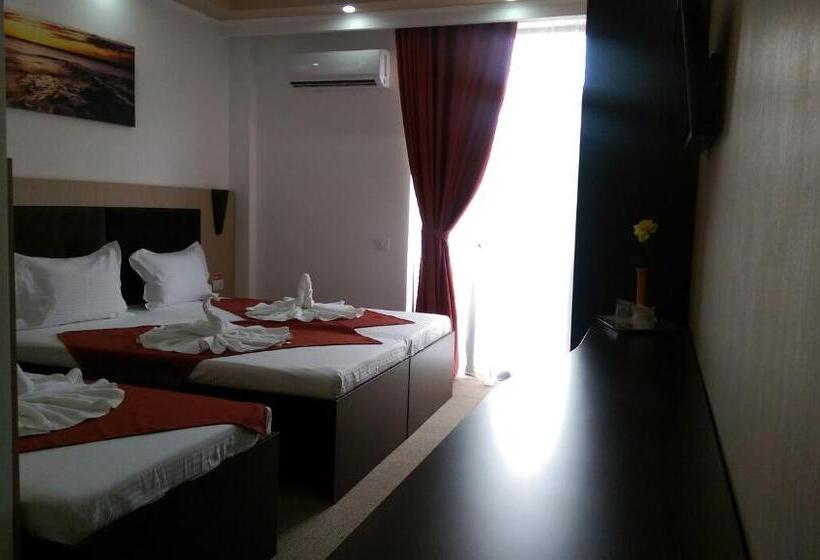 هتل Evia