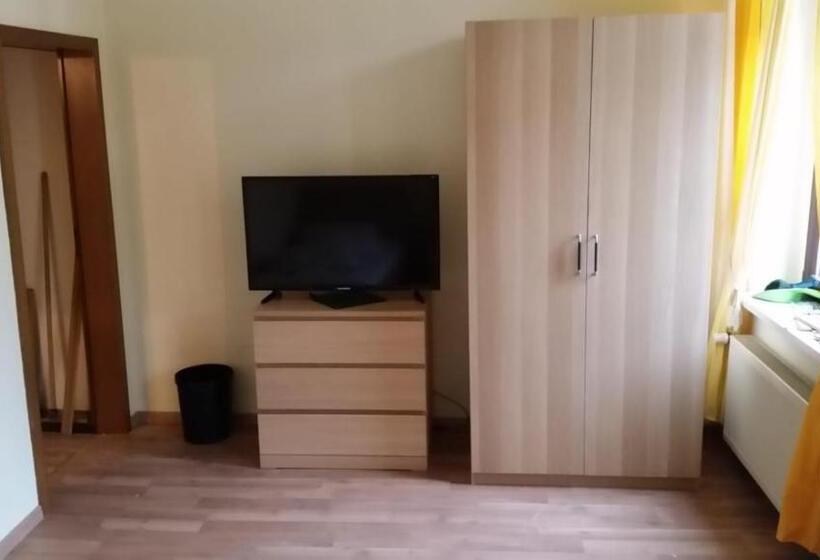 호텔 Garni Zum Löwen