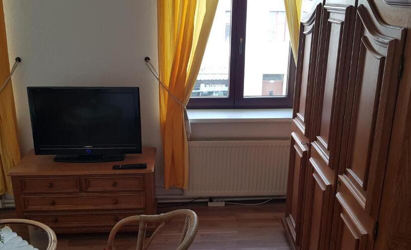 호텔 Garni Zum Löwen