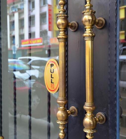 בית מלון כפרי Kooler Inn